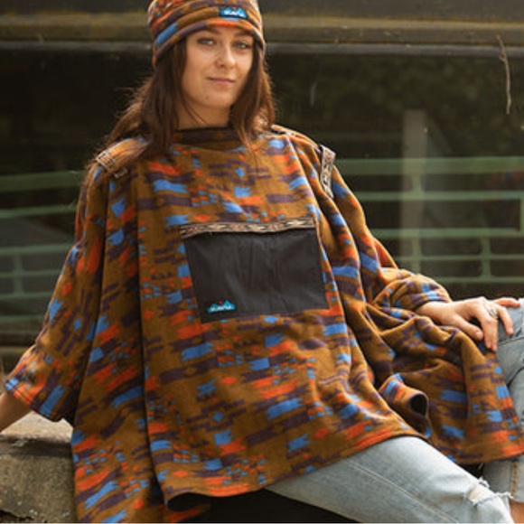 Kavu Hibernator poncho blanket - OS - Picture 3 of 5